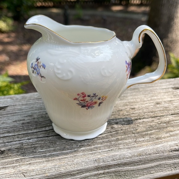 Vintage Meditation Gracie Bone China Sugar and Creamer set - Picture 3 of 9